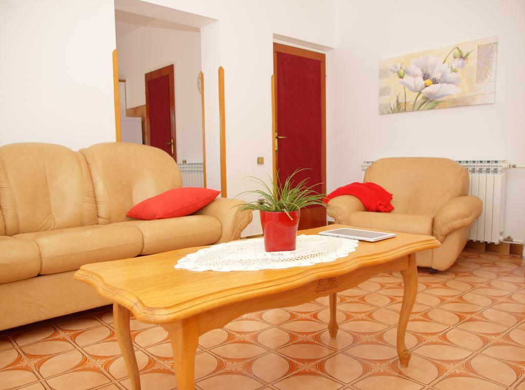 Apartment Taja Лижнян Номер фото