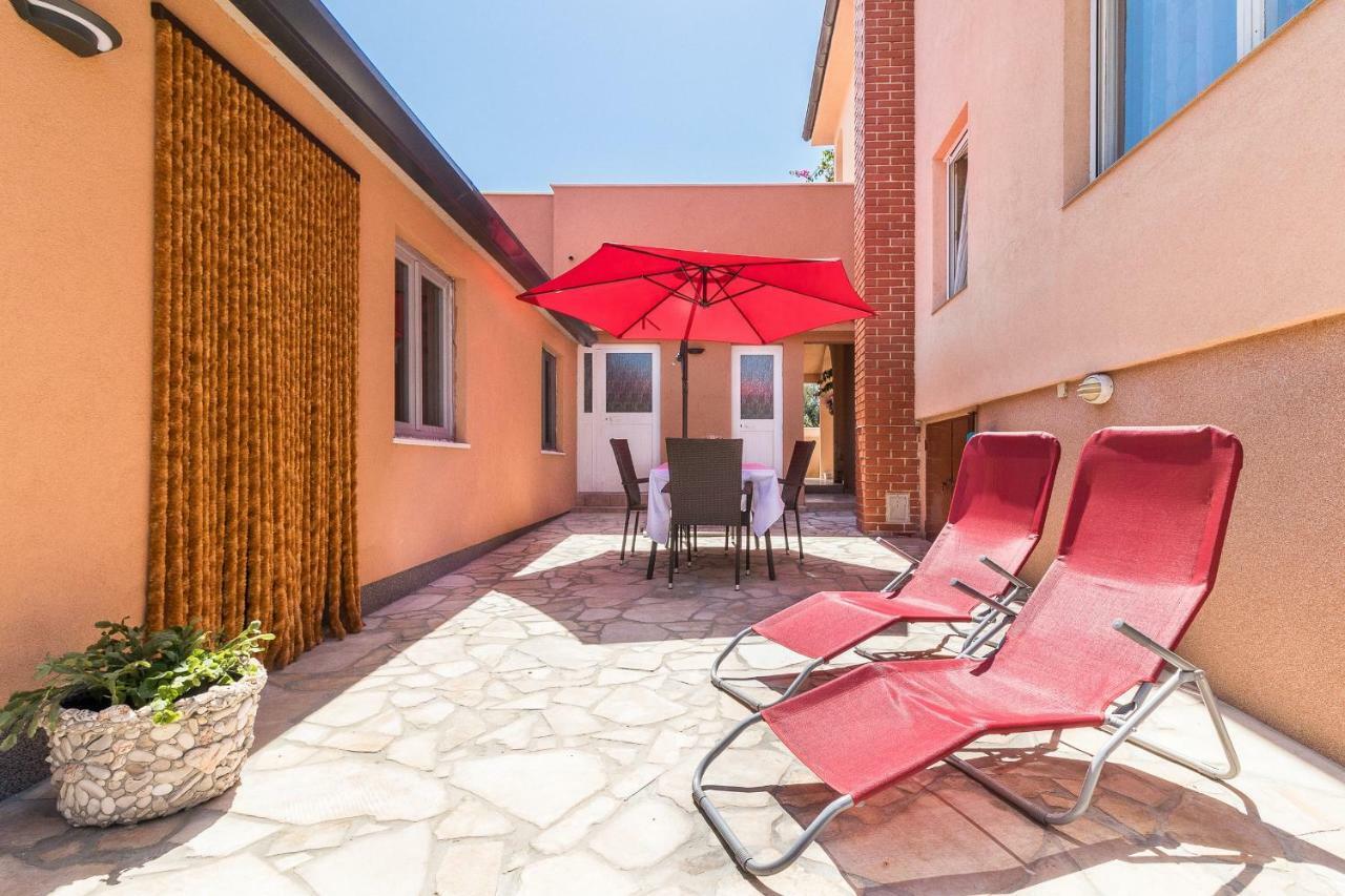 Apartment Taja Лижнян Экстерьер фото