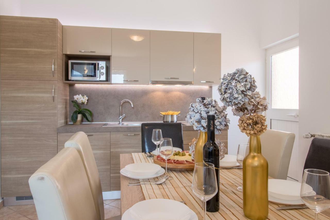Apartment Taja Лижнян Экстерьер фото